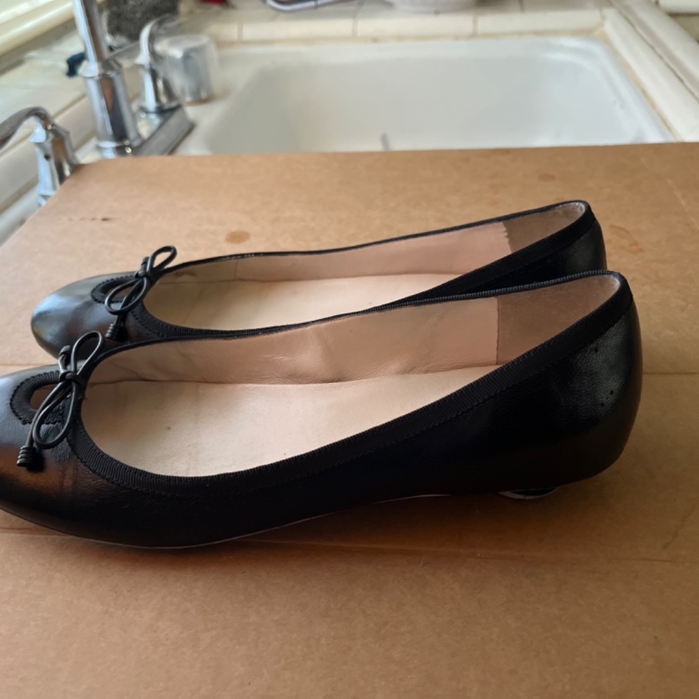Shoes - Picture 2 of 3